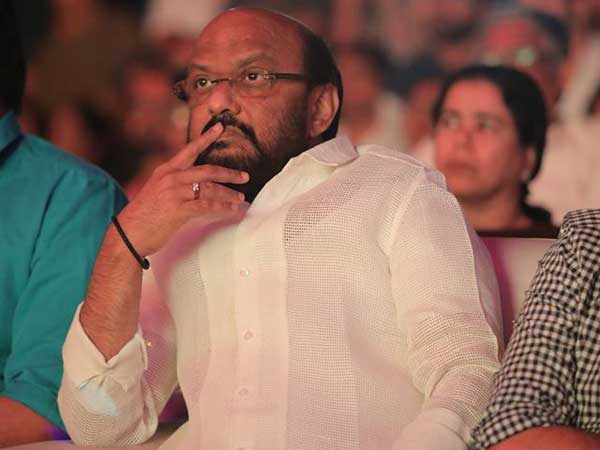 తట్టుకుని నిలబడ్డ చినబాబు