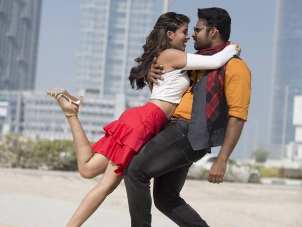 తెరవెనక అందాల ఆరబోతకు సిద్ధమైనా