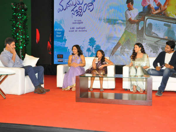 జోక్ చేస్తుంది అనుకున్నాను