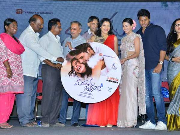 అందరి మనసుకు నచ్చే కథ