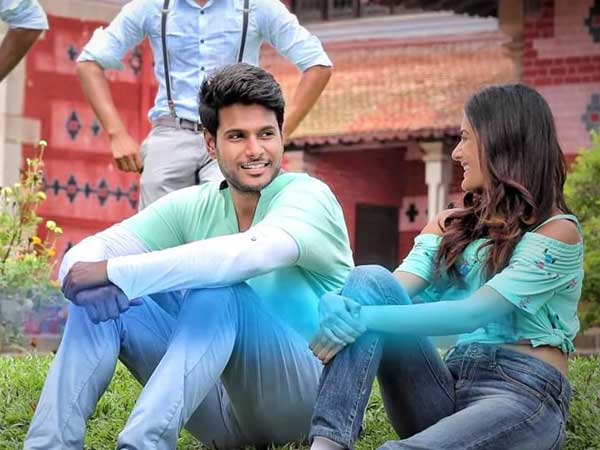 రాదాన్ మ్యూజిక్ ప్లస్