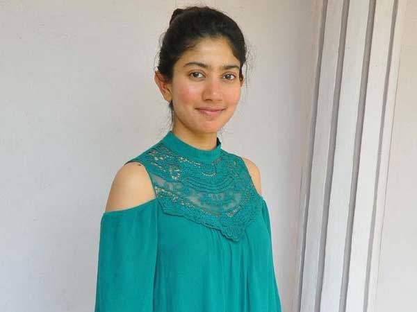 వీరి గొడవలు అందుకేనా...