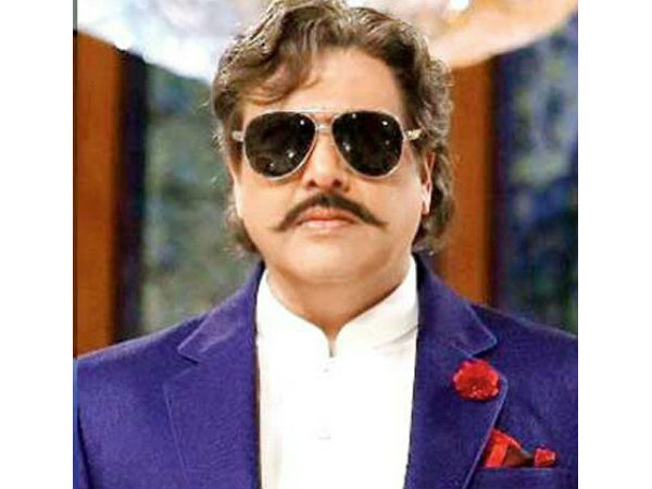 బయోపిక్ తీసేంత గొప్పవాడా?