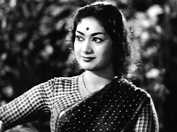 చంద్రబాబు వల్లనే సావిత్రి