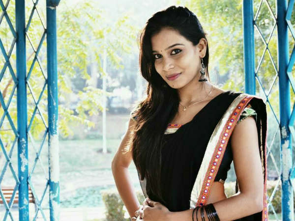 కొరకడానికి ట్రై చేయొద్దు అని వార్నింగ్ ఇచ్చాను