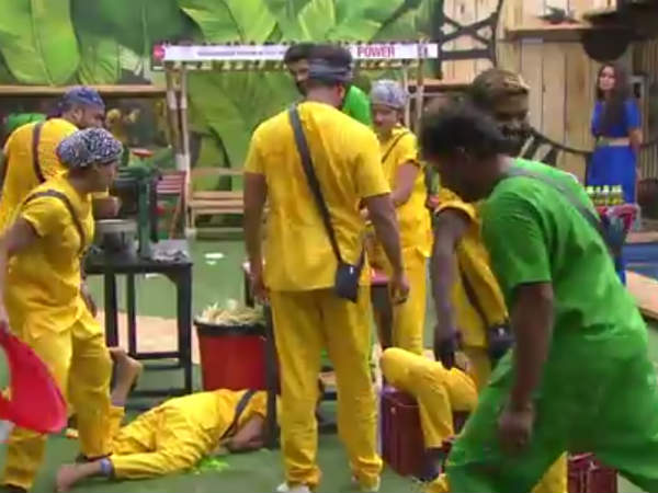 10 à°µà±à°²à°à± à°à±à°°à±à°¨à± à°à°à±à°à±à°²à±à°à°¿ à°¤à±à°à°¸à±à°µà°¿à°¨à°¿