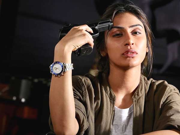 హీరోయిన్గా మైరా సరీన్