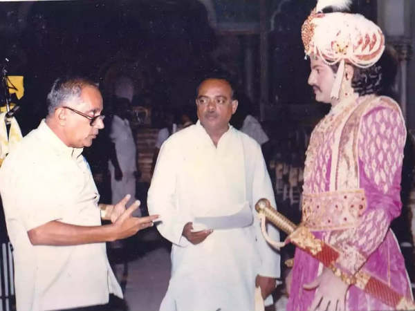 వర్కింగ్ స్టిల్స్