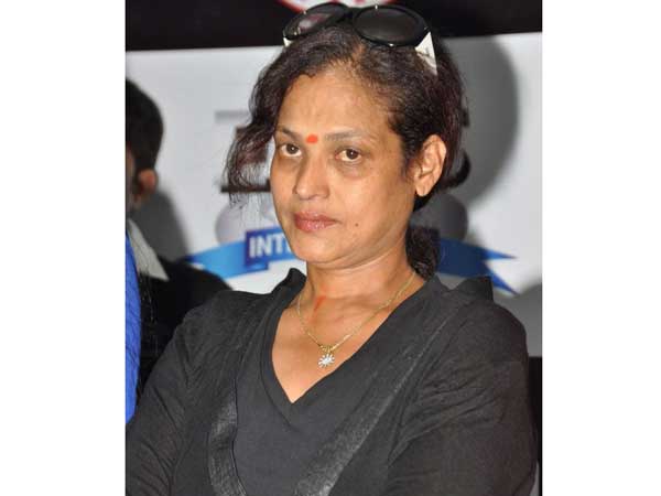 అన్ని చోట్ల