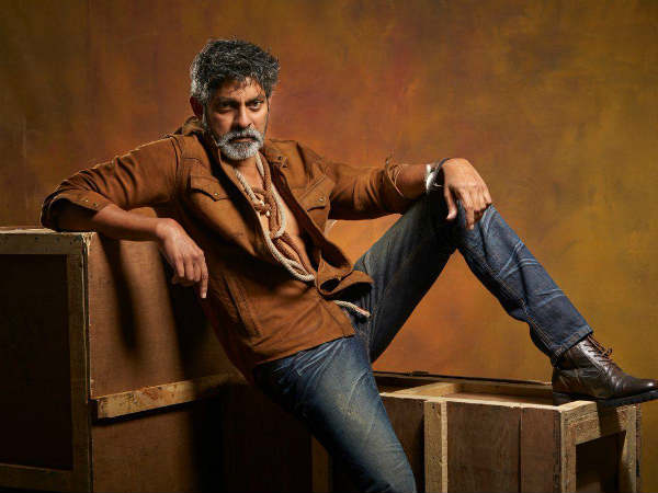 అది తప్ప ఏదీ చేతకాదు