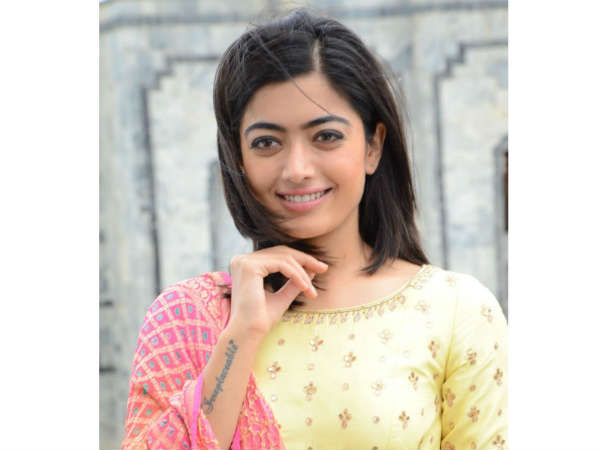 రూమర్లను తేలికగా తీసుకొంటాను