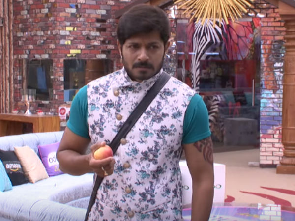 సీక్రెట్ రూమ్లో