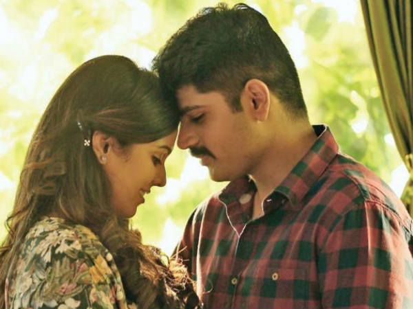 లిప్ లాక్ సీన్కు 19 టెక్స్