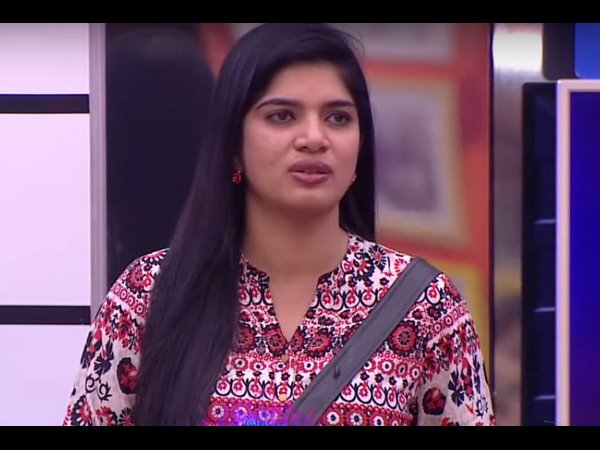 దీప్తి.. కన్ఫెషన్ రూమ్లోకి