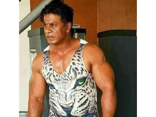 పోలీసులకు ఫిర్యాదు