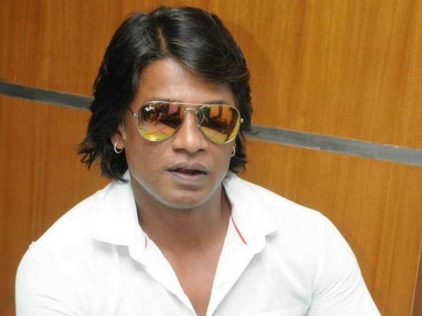 విజయ్ మీద కేసు నమోదు