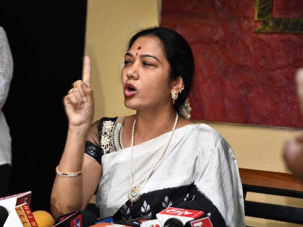 హేమ వ్యాఖ్యలు