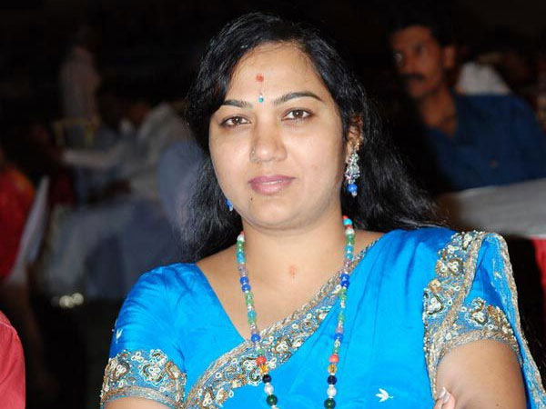 శ్రీరెడ్డి కౌంటర్