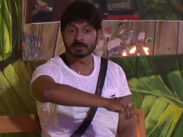ఎంతో ఓపికతో
