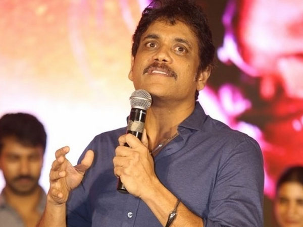 దర్శకుడి గురించి