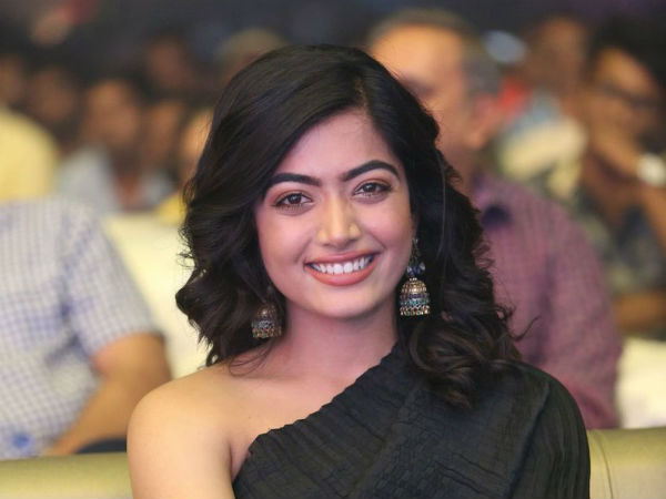 తెలుగులో క్రేజీ హీరోయిన్గా