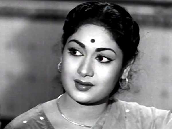 సావిత్రితో