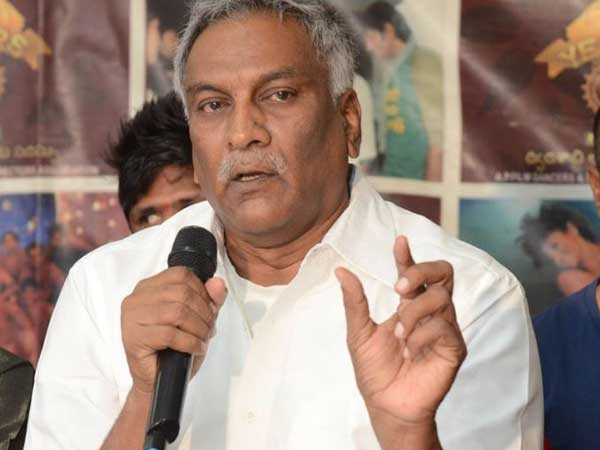 హాస్యాస్పదంగా