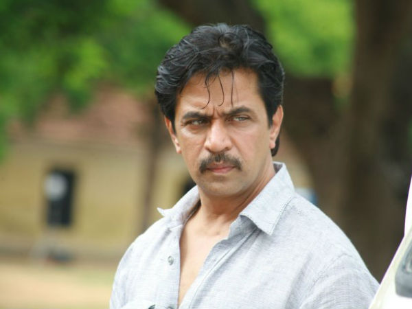 ఆంజనేయ స్వామి భక్తుడ్ని