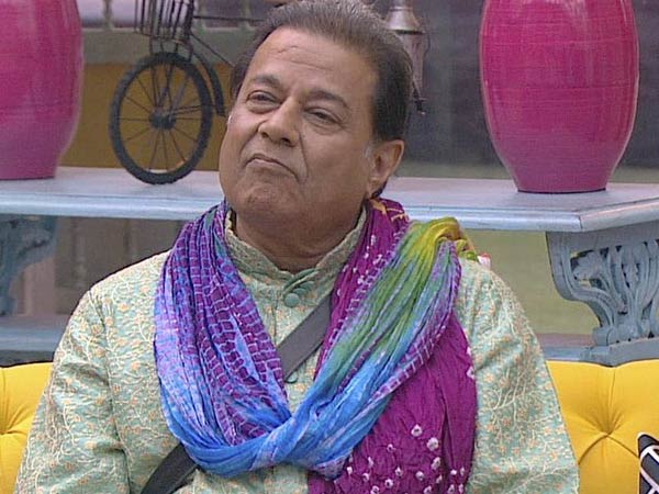 ఇంట్లో నుంచి జలోటా బయటకు