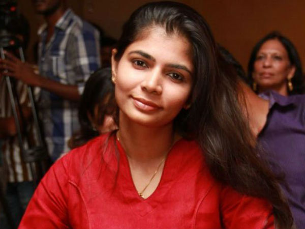 చిన్మయి పోరాటం