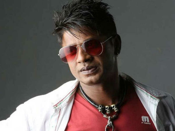 ఇంటాబయటా గొడవలే