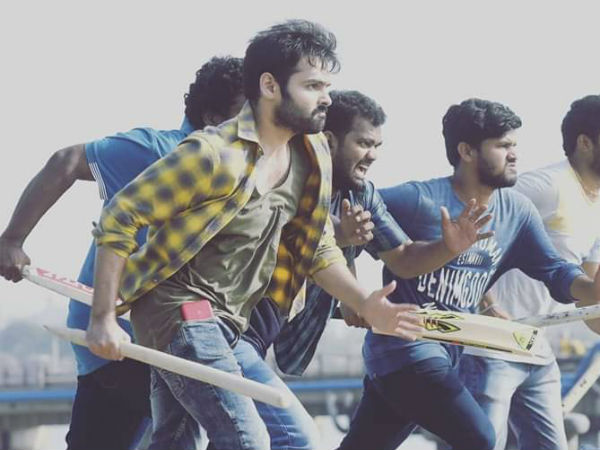 సానుకూలంగా హాలీడేస్