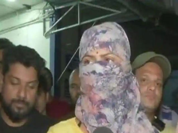 ఆ ఇద్దరు..మరో నలుగురుతో కలిసి