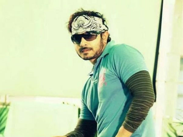 నీ సంగతి చూస్తా అన్నాడు