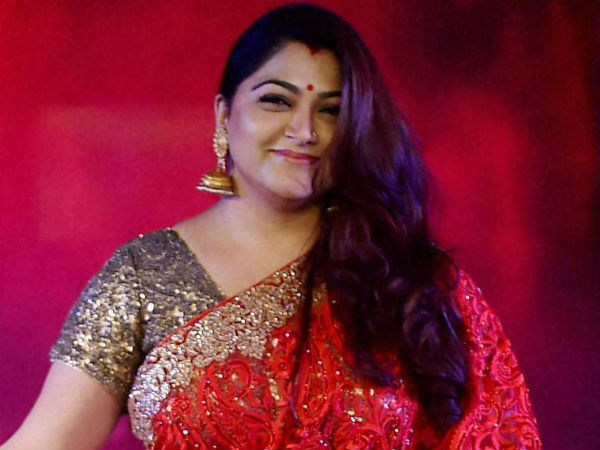 వీపున చేయి వేసి