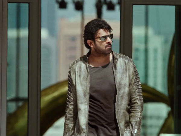 అబ్బురపరిచే విన్యాసాలు