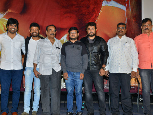 సిరివెన్నెల కొడుకు అని తెలియదు