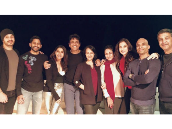 అక్కినేని ఫ్యామిలీ వెకేషన్: ఫస్ట్ వెడ్డింగ్ యానివర్సరీ సంబరాల్లో చైతూ-సామ్ (ఫోటోస్)