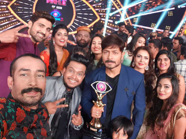 పూజా మాట విని ఏడ్చాను.. బాబు గోగినేని, తనీష్ ఉత్తి డొల్లా.. అలా స్పాట్ పెట్టా.. కౌశల్
