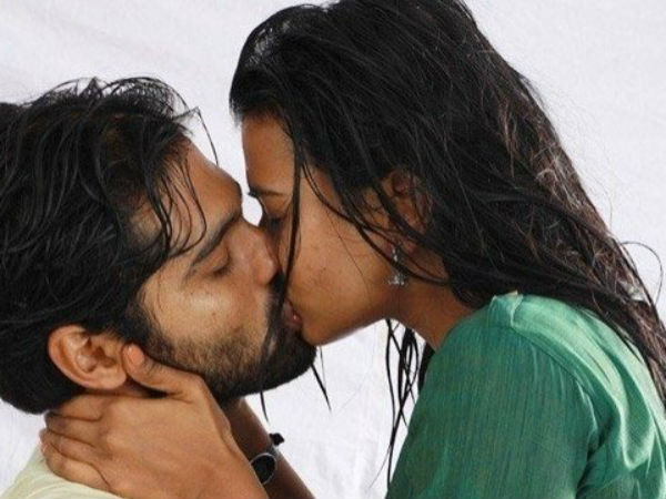 24 కిస్సెస్ కథ