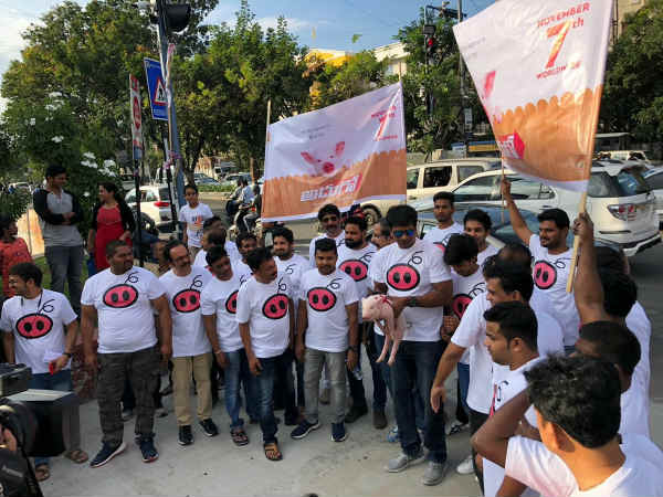 మా సినిమాలో హీరోలు లేరు, అందుకే పంది పిల్లతో...