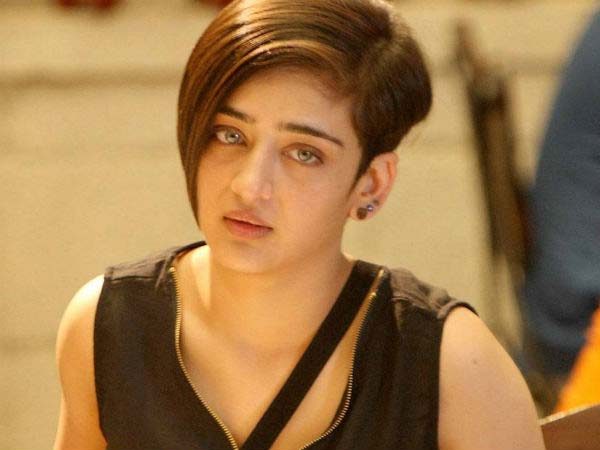 అక్షర హాసన్ సెల్ఫీలు