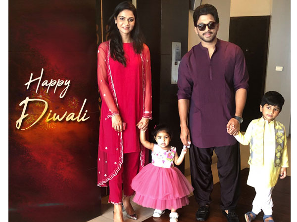 అల్లు అర్జున్ ఫ్యామిలీతో