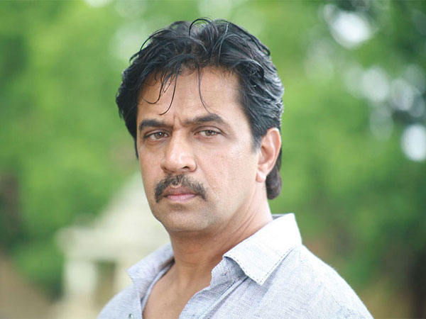 ఆమెతో అసభ్యంగా ప్రవర్తించడం నిజం కాదా