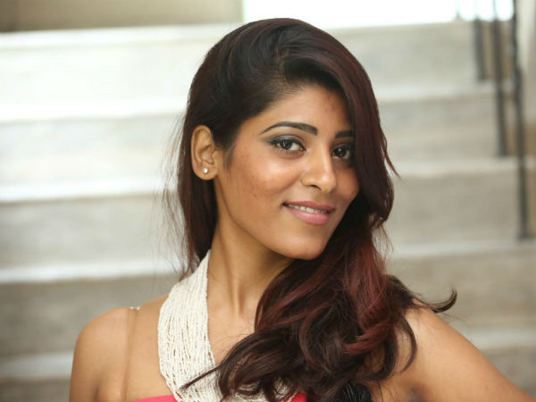 కండోమ్ ఎలా వాడాలో చెప్పాను