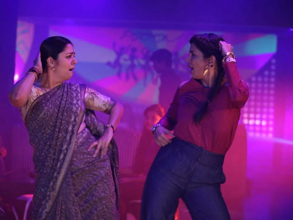 Actress Jyotika heaps praise on Lakshmi Manchu Actress Jyotika heaps praise on Lakshmi Manchu