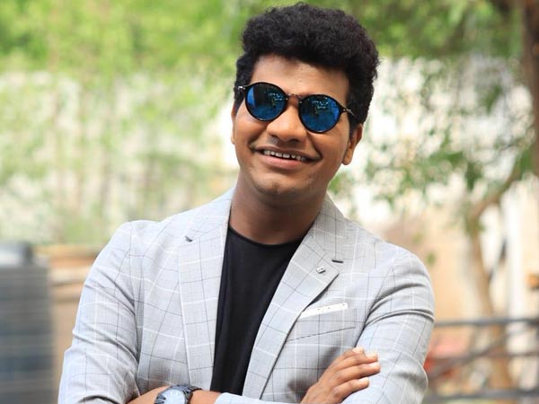 మా వాళ్లను తిట్టడం బాధేస్తుంది