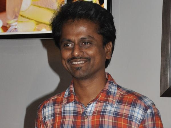 థియేటర్స్పై దాడి