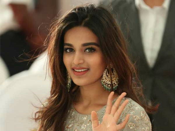 మిస్టర్ మజ్ను మూవీలో అఖిల్తో