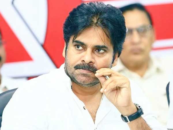 పవర్ ఫుల్ రాజకీయ వేత్తగా